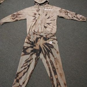 Custom tyedye sweatsuit